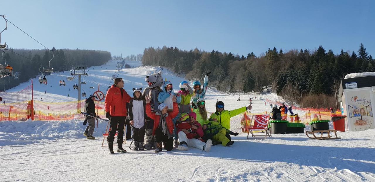 Pensjonat Laworta Ski Ustrzyki Dolne Exterior photo